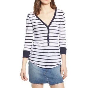 Treasure & Bond Henley Detail Linen 3/4 Sleeve Top